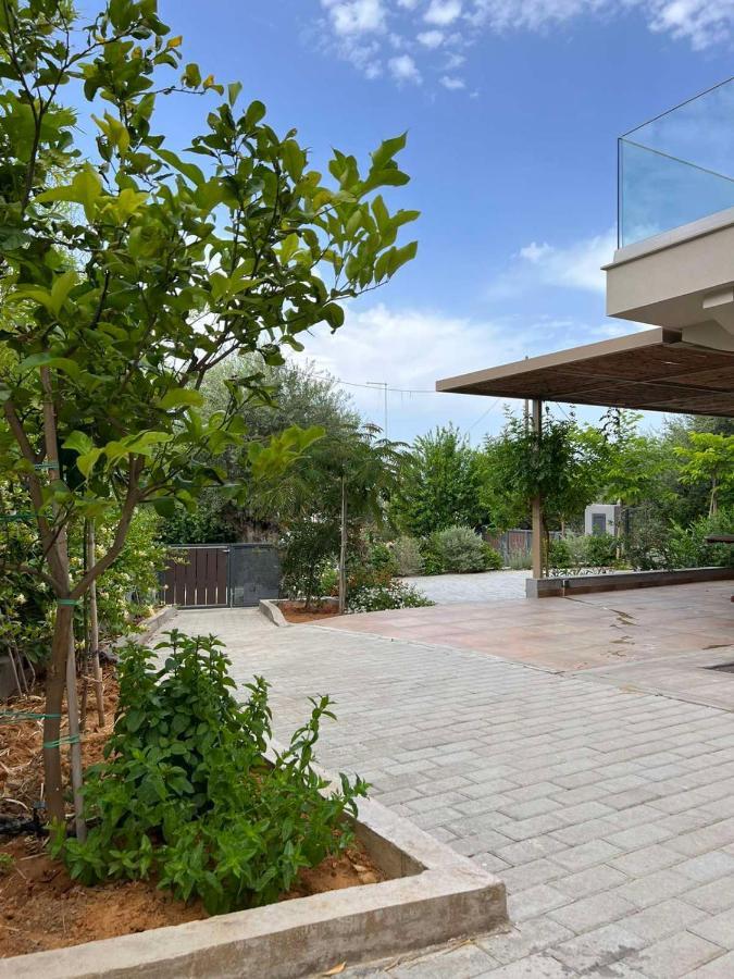 Gargarou Residences Kómboi Eksteriør bilde
